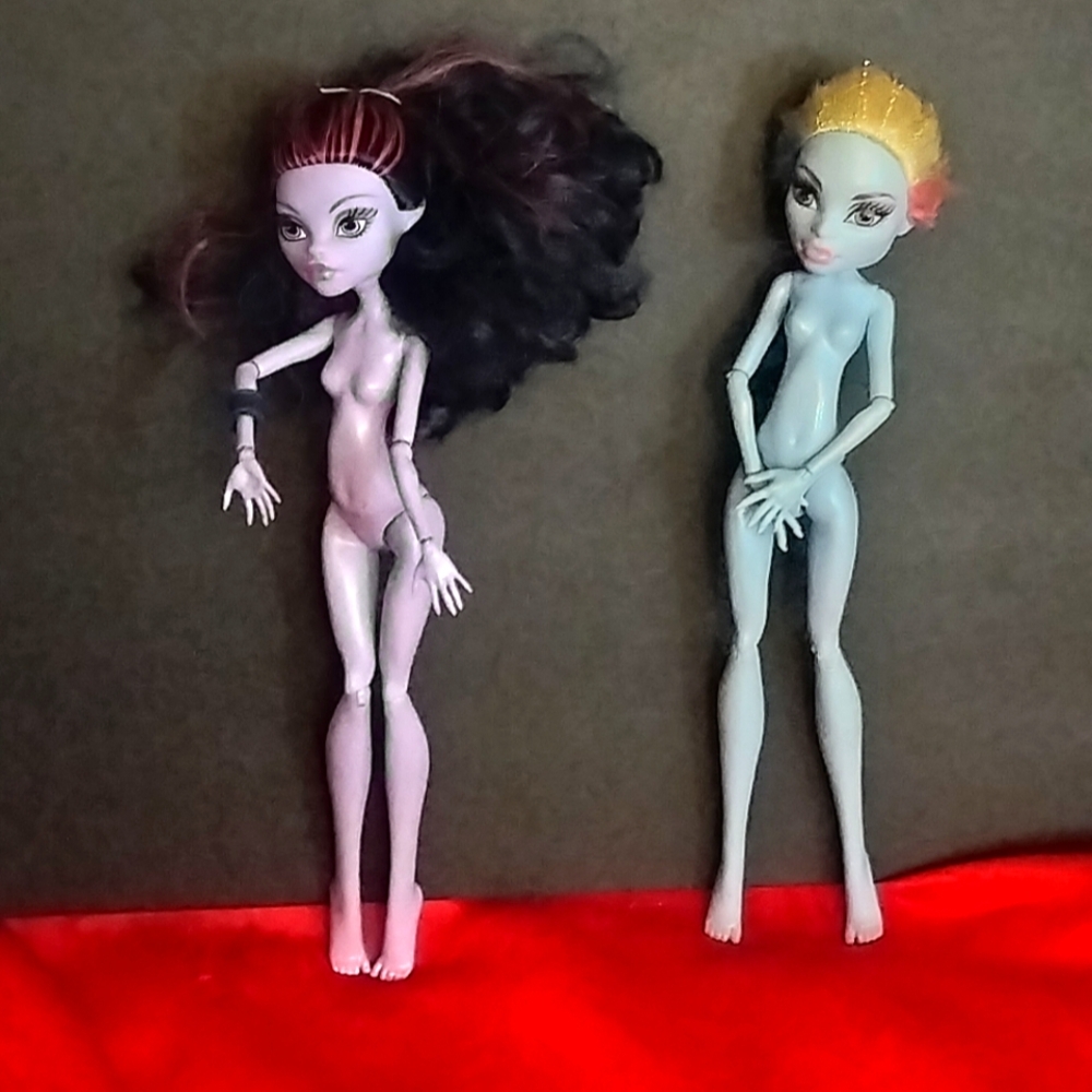 Monster High Doll Jane Boo Little And Abbey Bominable Doll For Parts